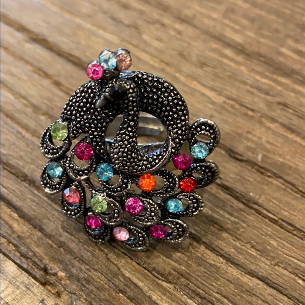 Ring - Picture 2 of 4